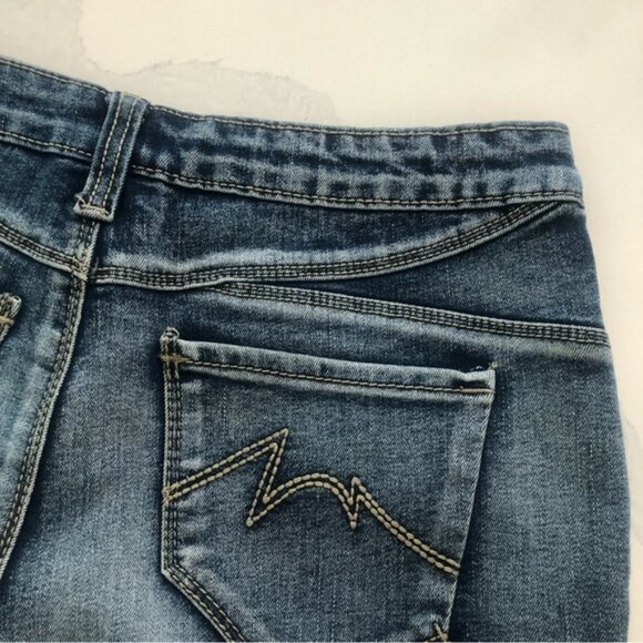 Parasuco Stretch Jean Shorts - Picture 5 of 14